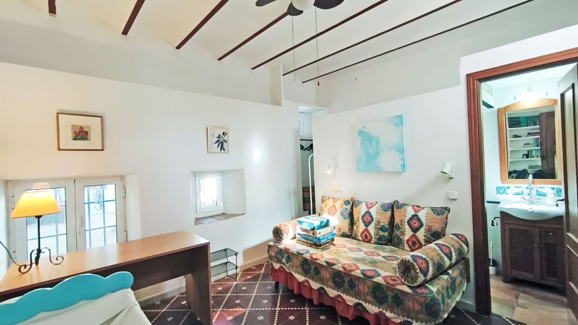Finca for sale in Campanillas