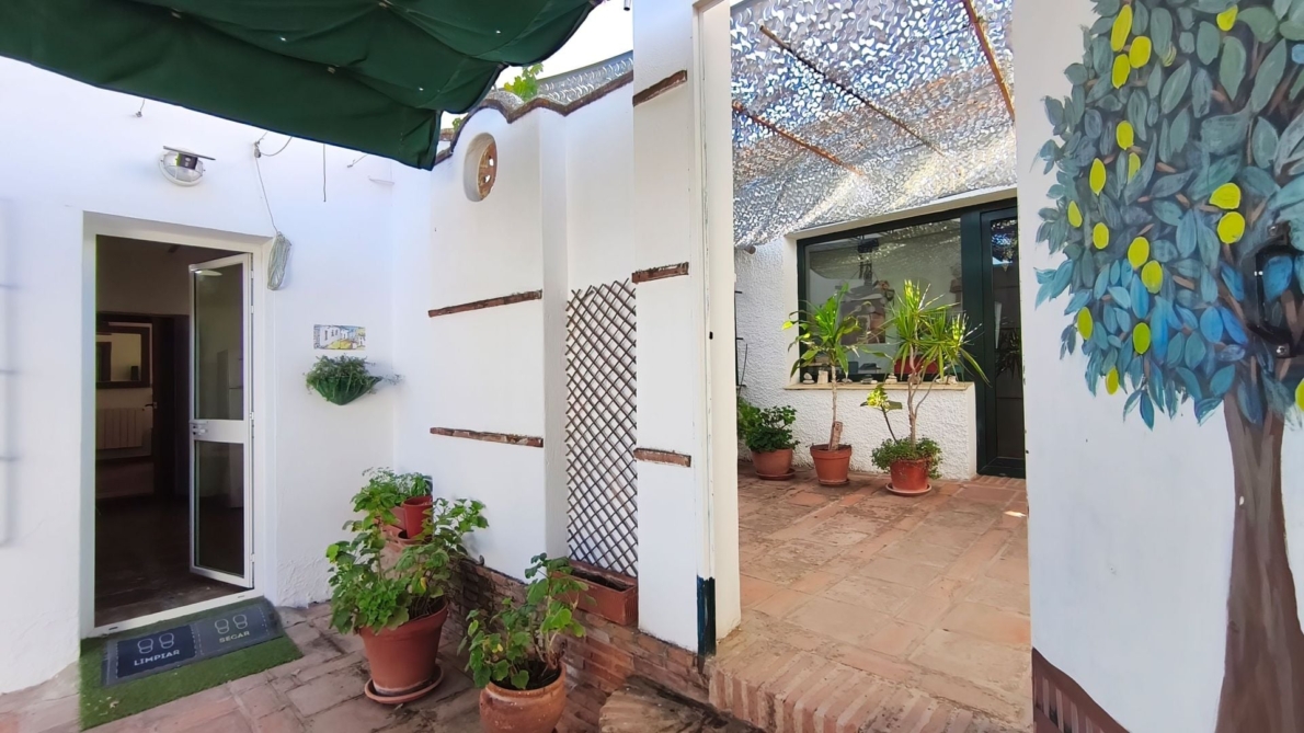 Finca for sale in Campanillas