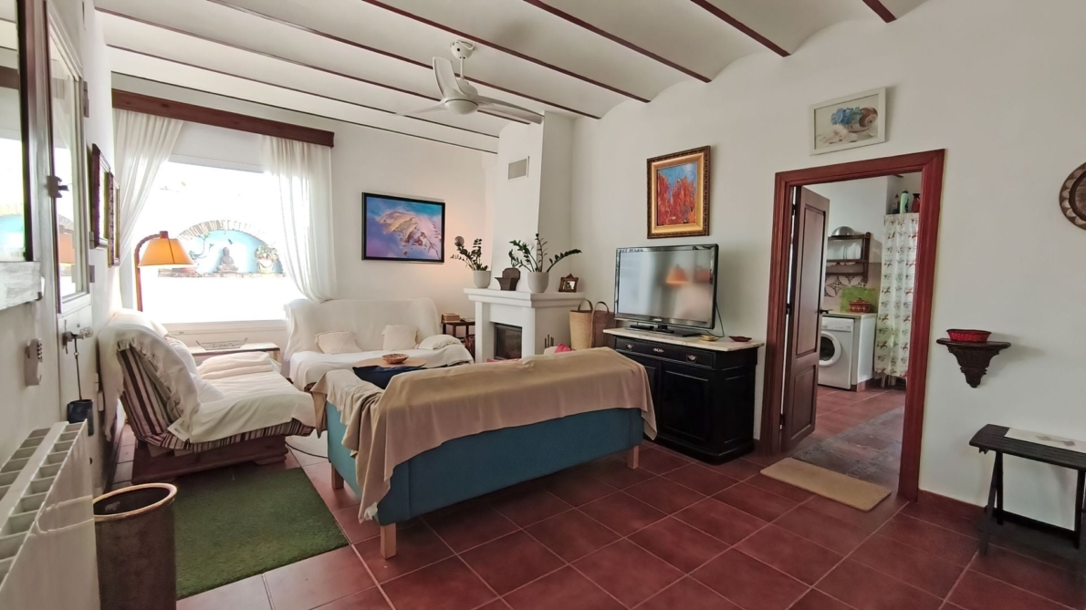 Finca for sale in Campanillas