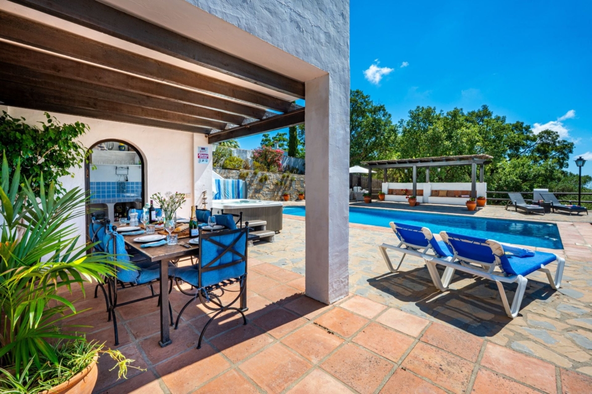 DP-52-F5521054-22 Finca for sale in Casares