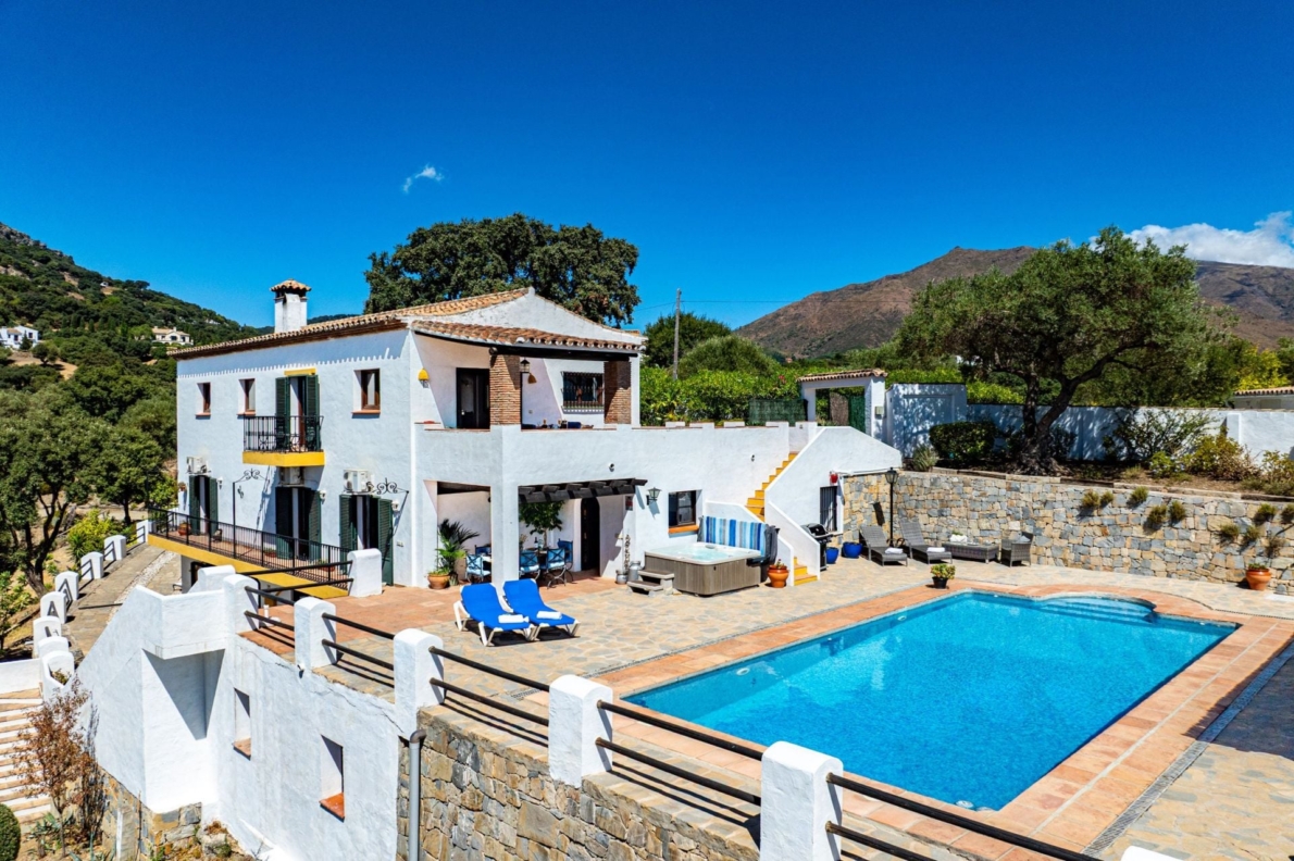 DP-52-F5521054-32 Finca for sale in Casares