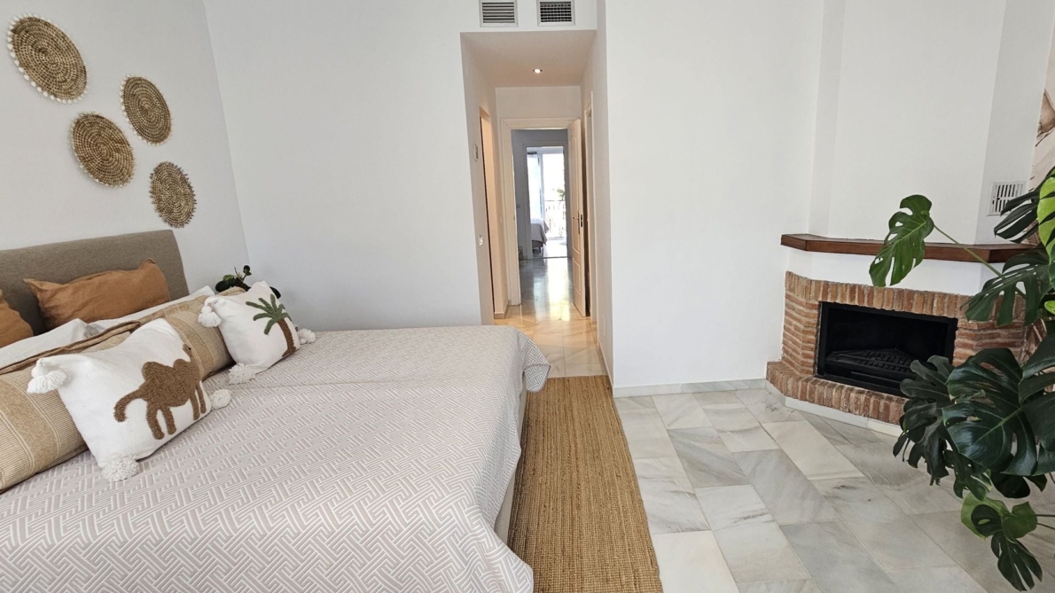 DP-52-TH5502712-17 Townhouse for sale in Lauro Golf