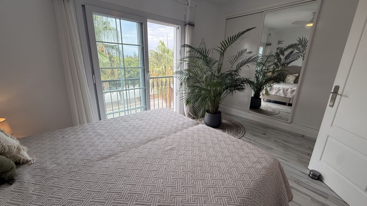 DP-52-TH5502712-22 Townhouse for sale in Lauro Golf