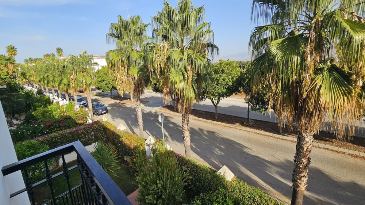 DP-52-TH5502712-33 Townhouse for sale in Lauro Golf