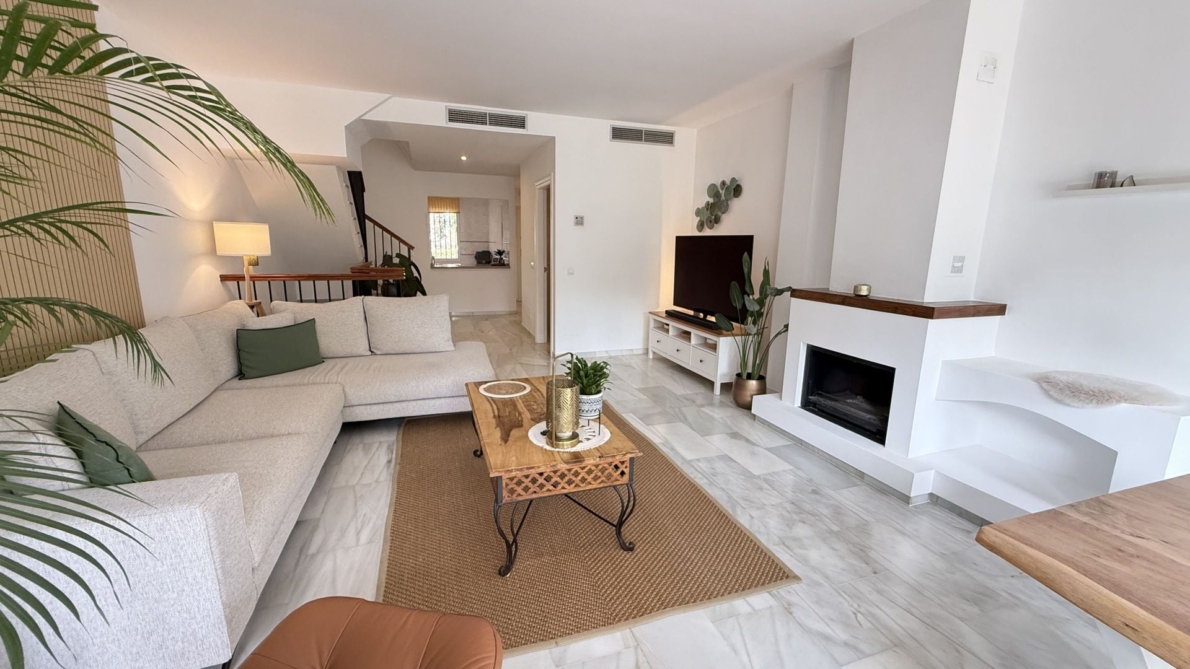 DP-52-TH5502712-6 Townhouse for sale in Lauro Golf