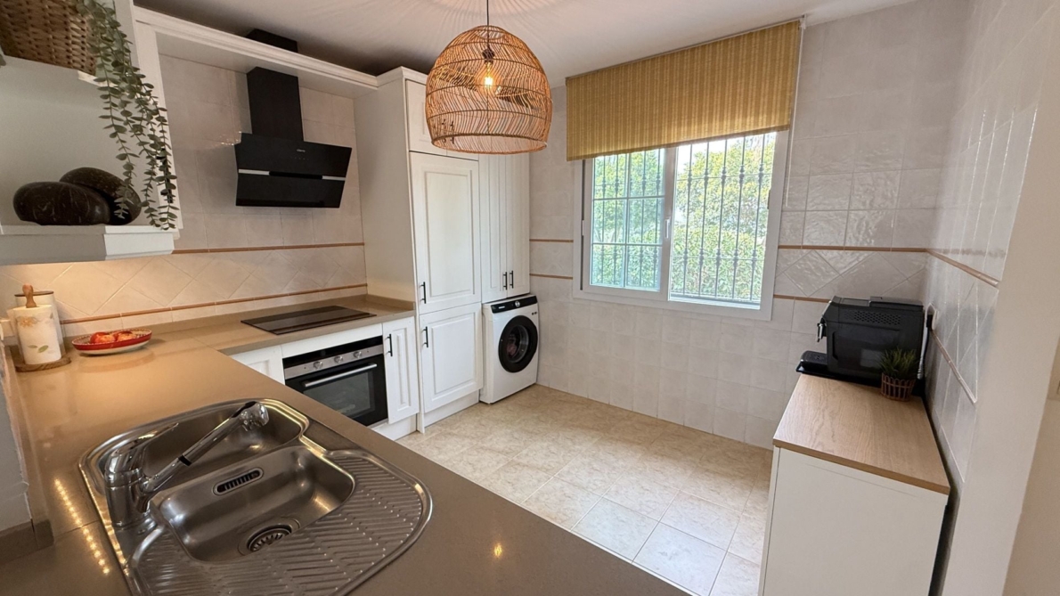 DP-52-TH5502712-8 Townhouse for sale in Lauro Golf