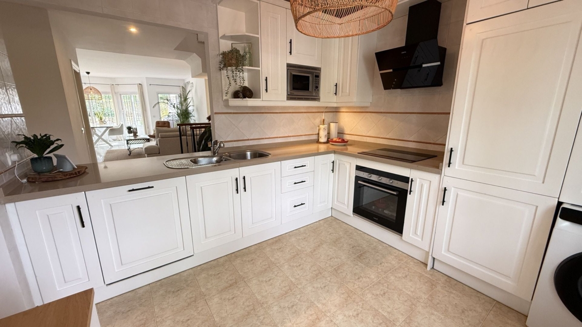 DP-52-TH5502712-9 Townhouse for sale in Lauro Golf