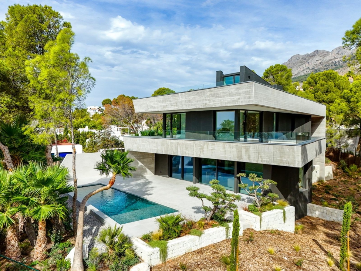 Villa for sale in Altea
