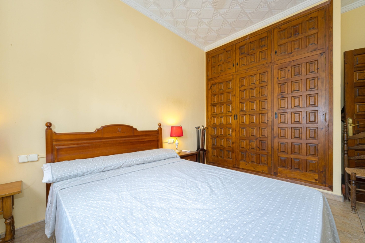 Villa for sale in Parcent
