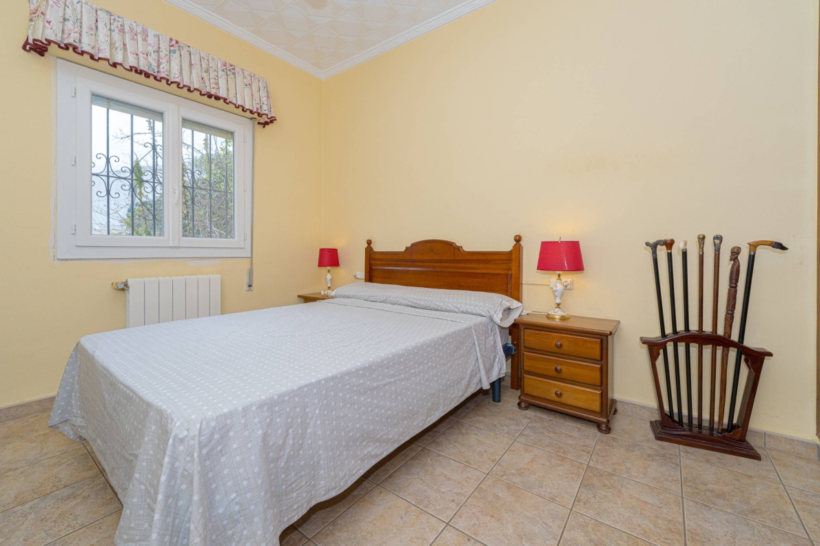 Villa for sale in Parcent