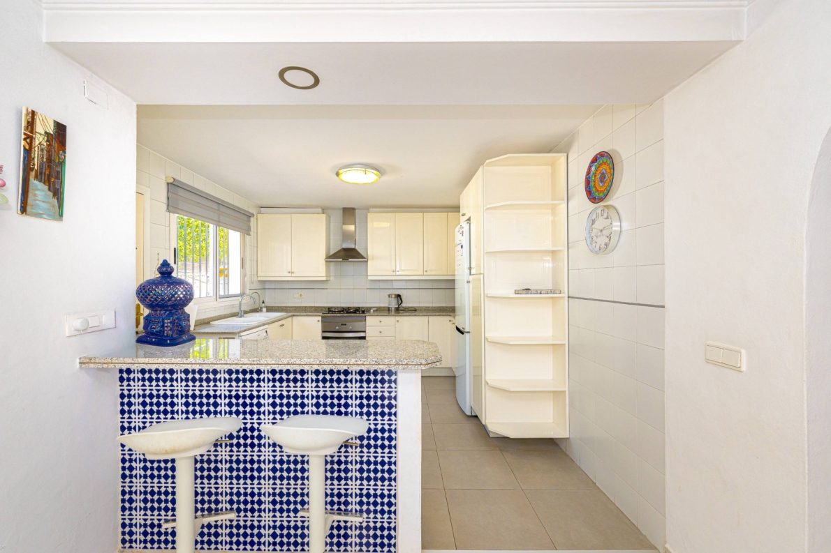 Villa for sale in Denia