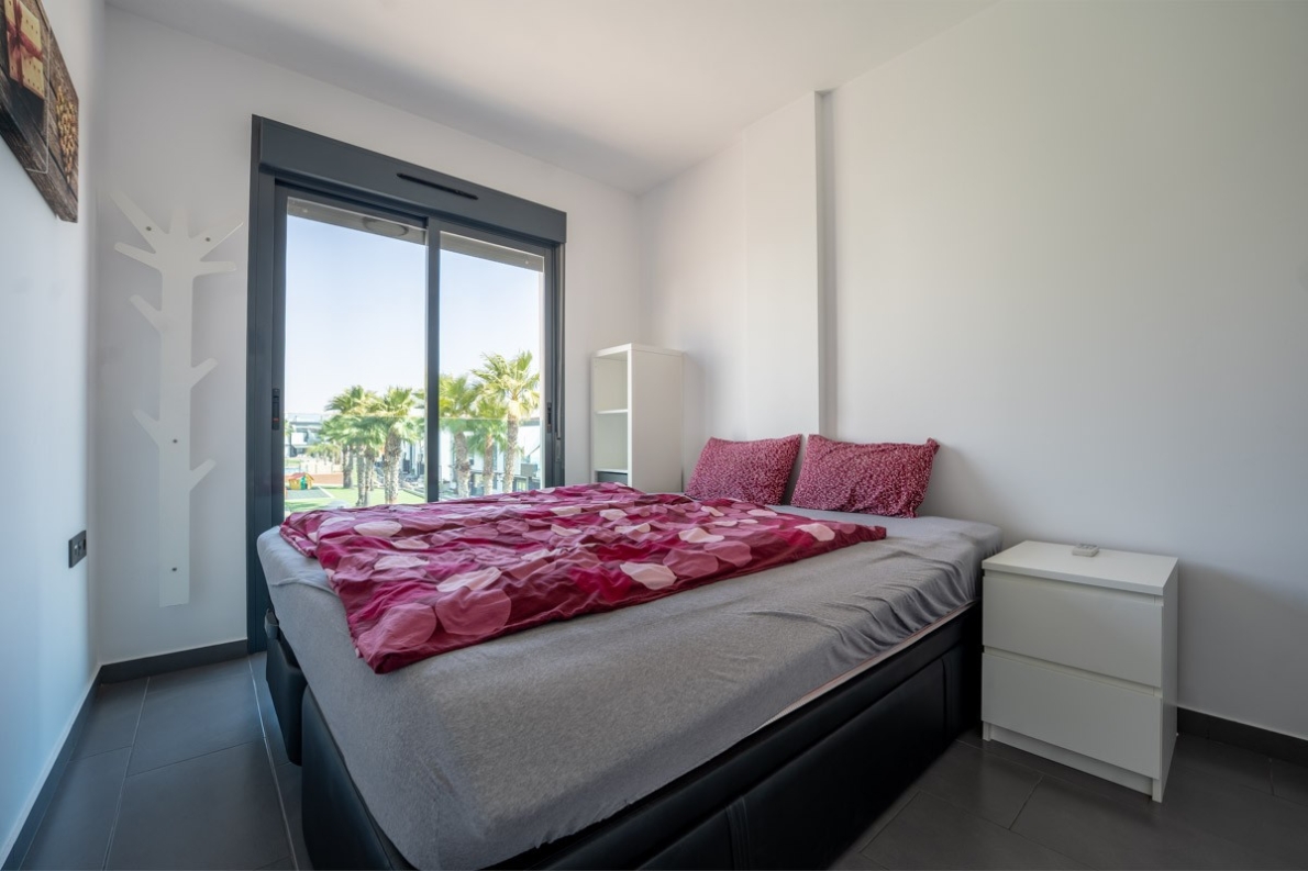 Penthouse for sale in Punta Prima