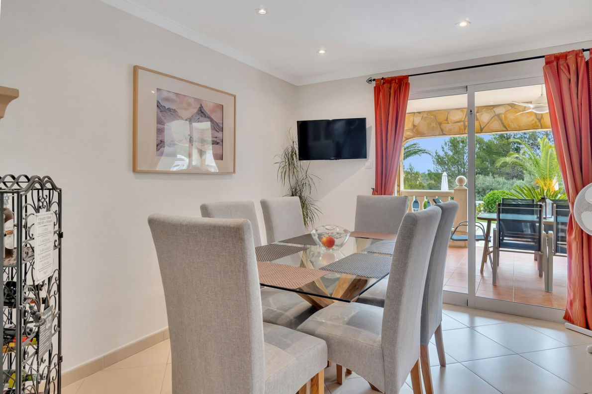 Villa for sale in Benigembla