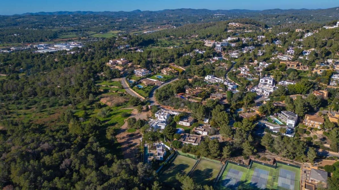 DP-91-637707-6 Land for sale in Can Furnet