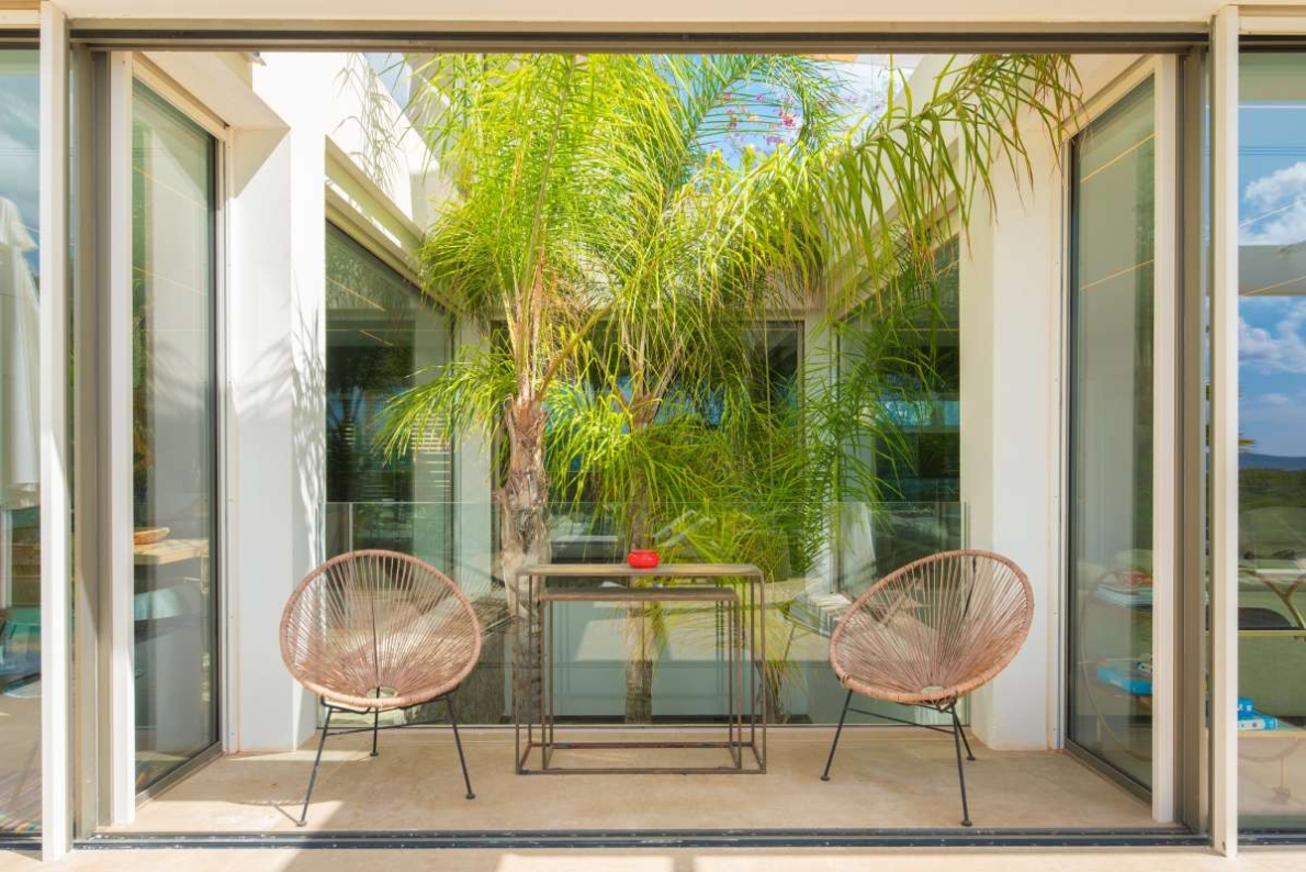 Villa for sale in Cap Martinet