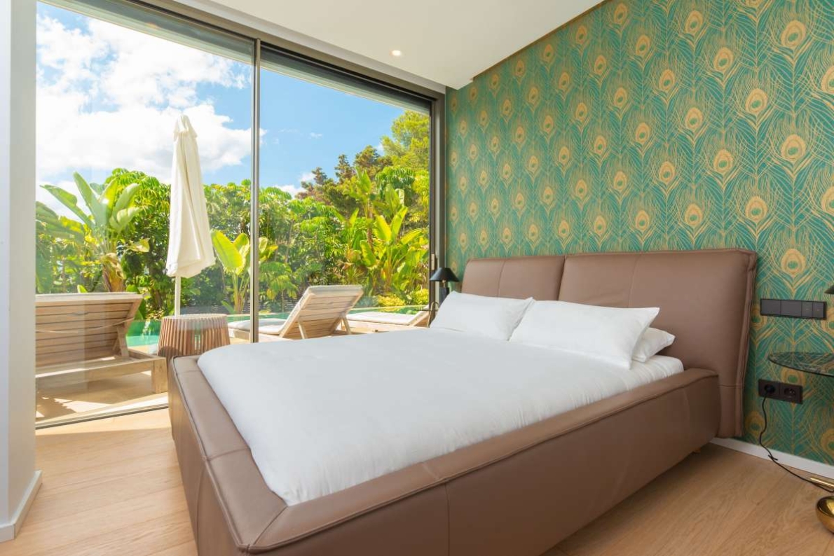 Villa for sale in Cap Martinet