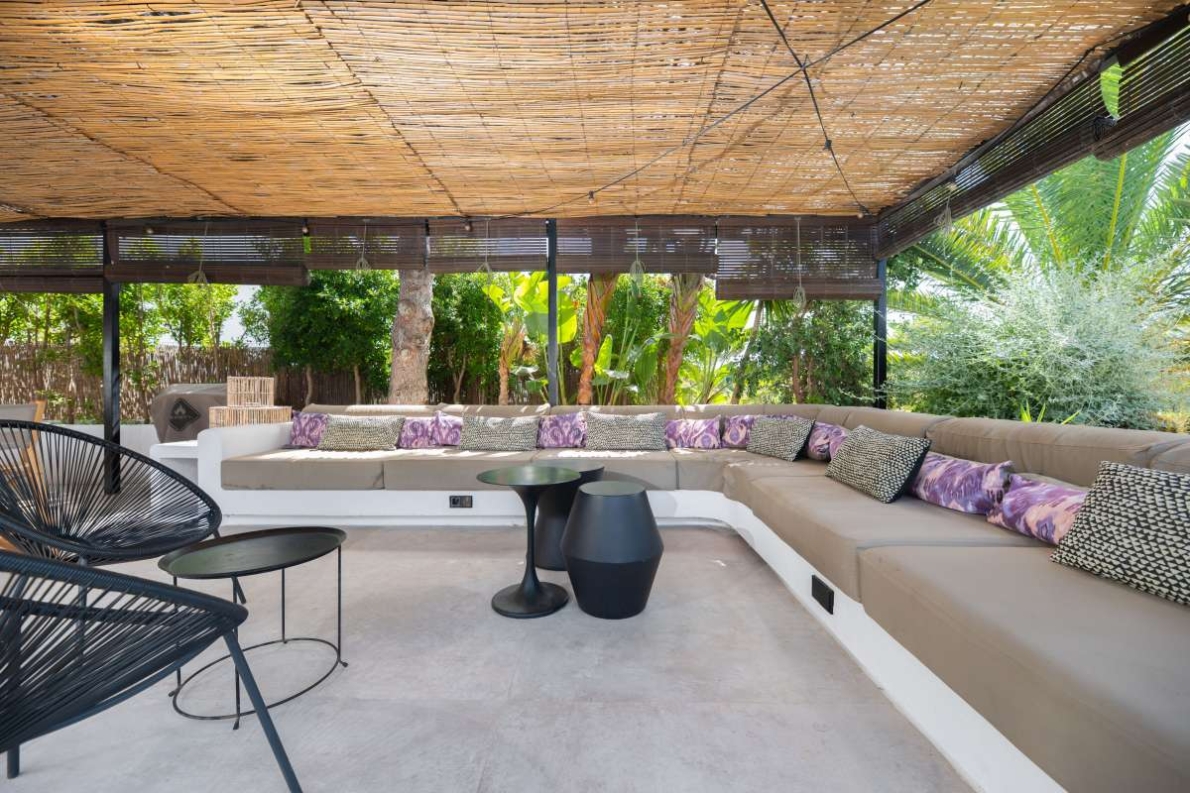 Villa for sale in Cala Conta
