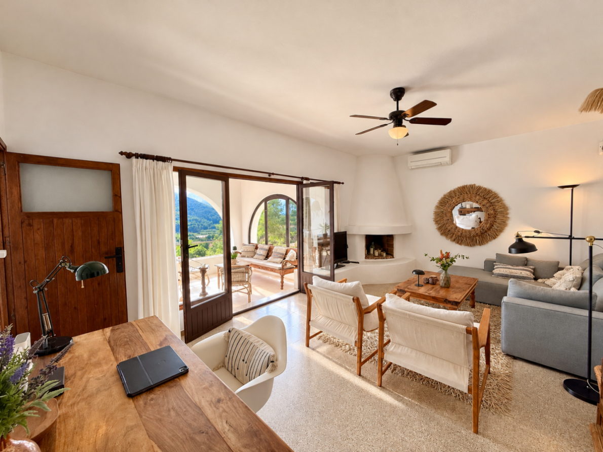 DP-91-760659-8 Villa for sale in Cala Llonga