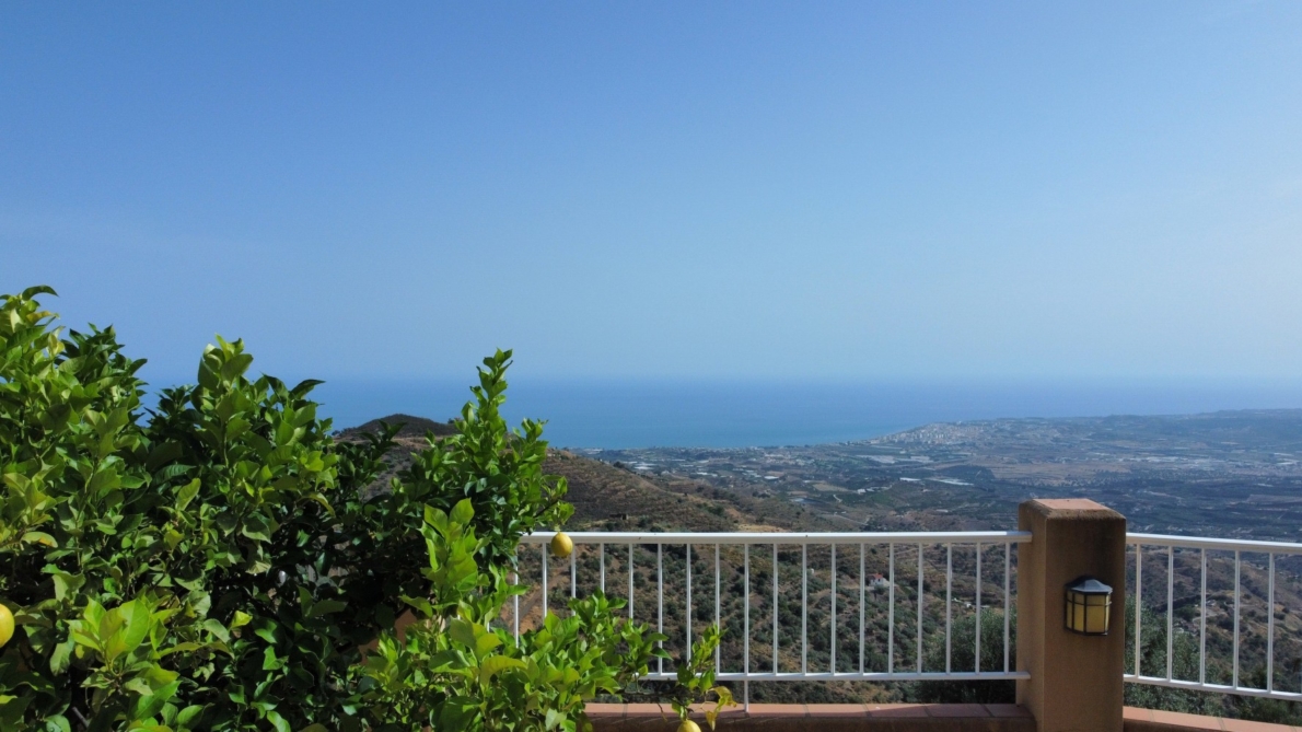 Villa for sale in Arenas