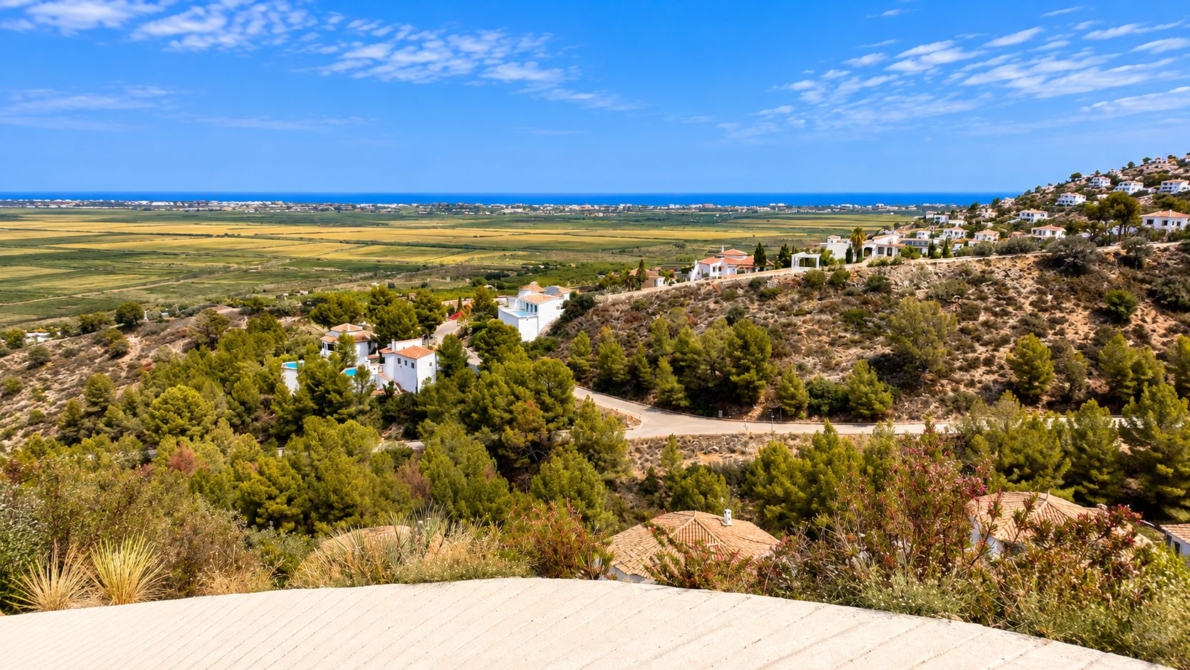 Land for sale in Pego