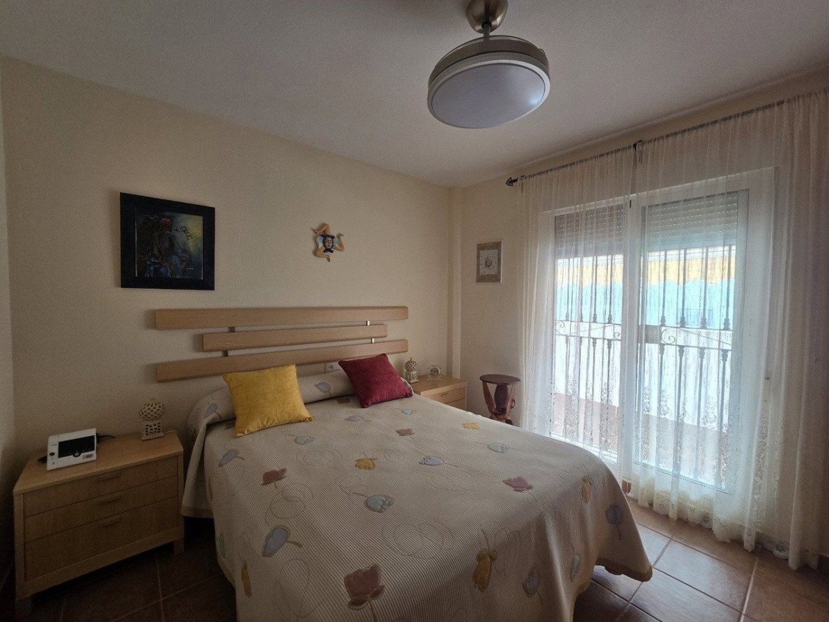 duplex for sale in Vera