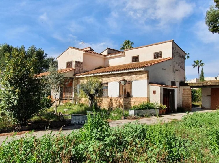 Villa in La Eliana