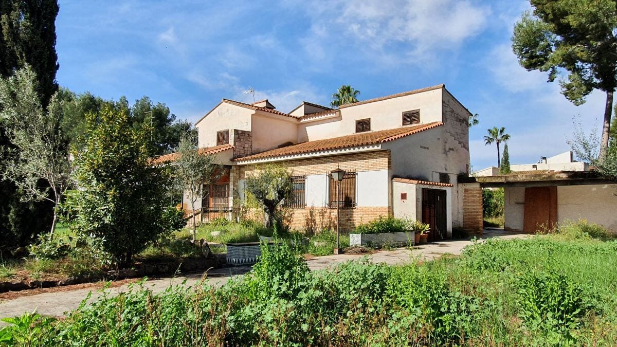 Villa in La Eliana